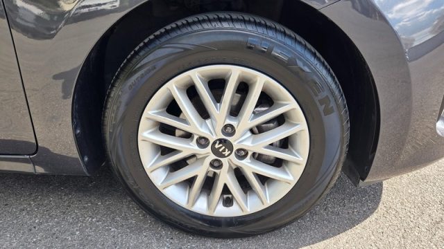 KIA Rio usata, con Autoradio