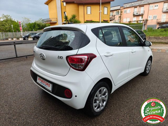 HYUNDAI i10 usata, con Alzacristalli elettrici