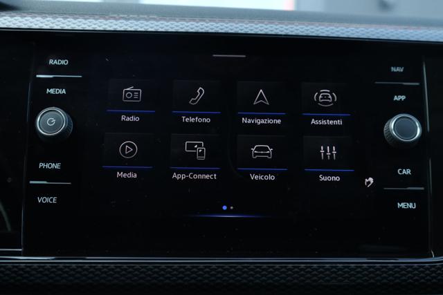 VOLKSWAGEN Taigo usata, con Apple CarPlay