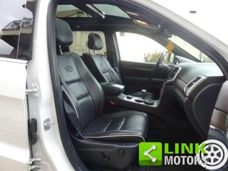 JEEP Grand Cherokee usata, con Sensori di parcheggio posteriori