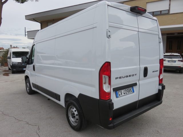 PEUGEOT Boxer usata, con Airbag Passeggero