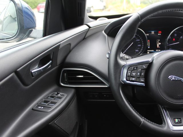 JAGUAR XE usata, con Immobilizzatore elettronico