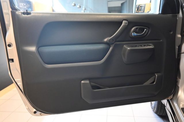 SUZUKI Jimny usata 105