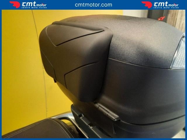 KYMCO Xciting 400i usata 9