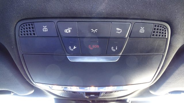 MERCEDES-BENZ C 220 usata 141
