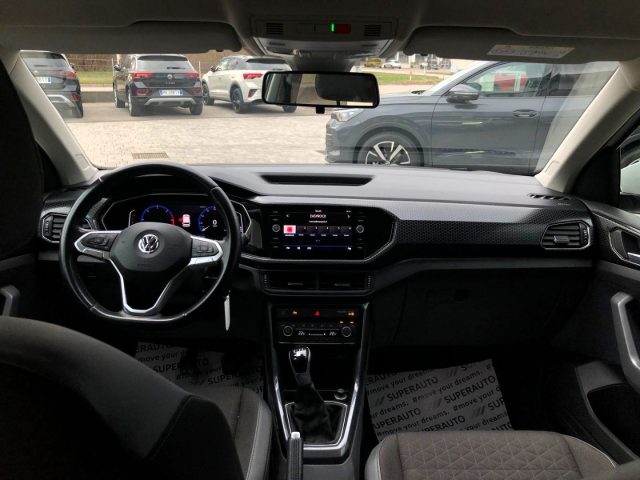 VOLKSWAGEN T-Cross usata, con Sensori di parcheggio anteriori