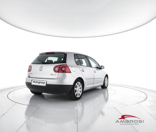 VOLKSWAGEN Golf usata 2