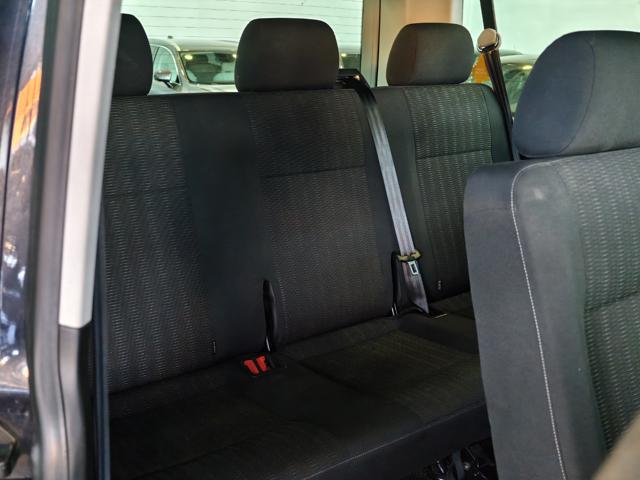 VOLKSWAGEN Caravelle usata, con Controllo trazione
