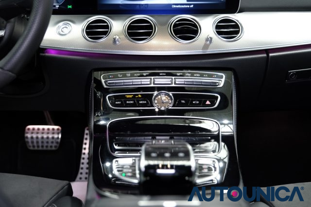MERCEDES-BENZ E 220 usata, con Head-up display