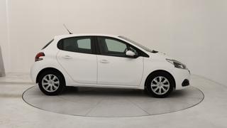 PEUGEOT 208 usata, con Autoradio