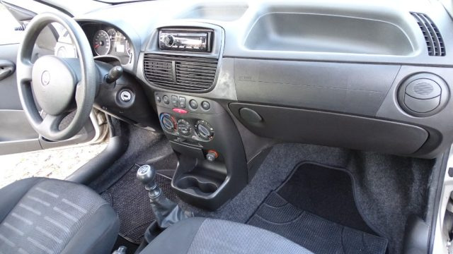 FIAT Punto usata 82