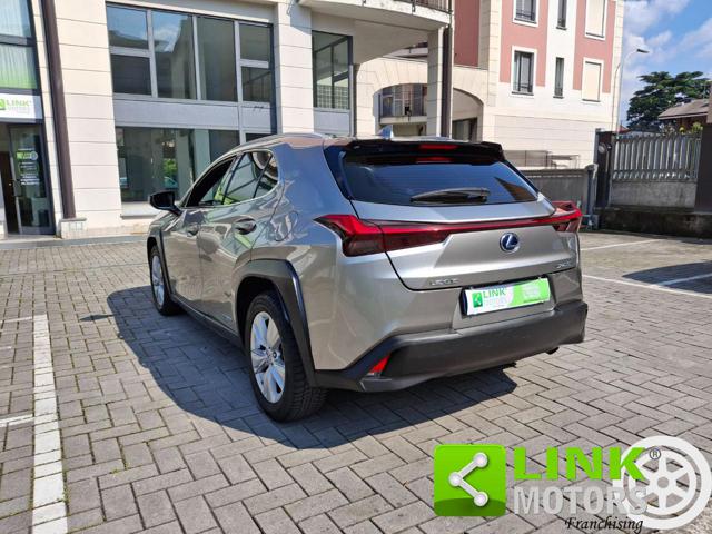 LEXUS UX 250h usata, con Cronologia tagliandi