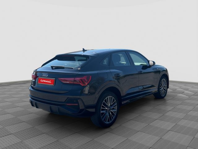 AUDI Q3 usata 4