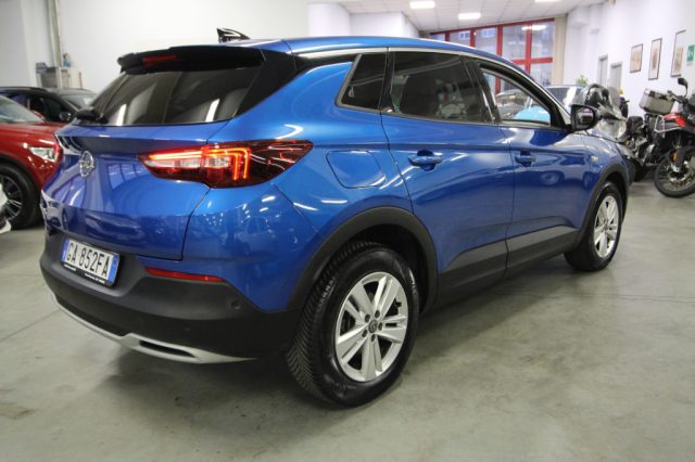 OPEL Grandland X usata, con Alzacristalli elettrici