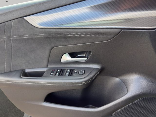 OPEL Mokka usata, con Bracciolo