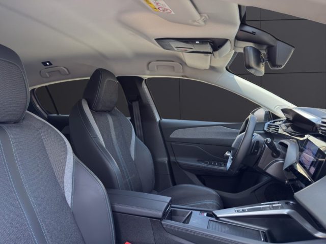 PEUGEOT 308 usata, con Sensori di parcheggio posteriori