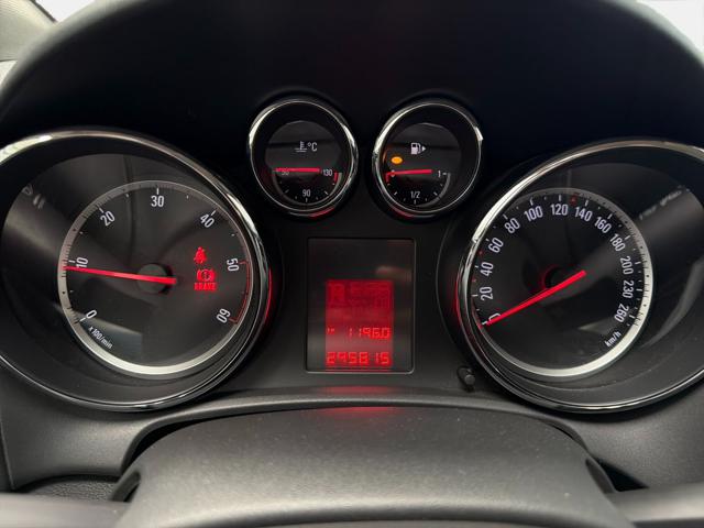 OPEL Astra usata, con Climatizzatore