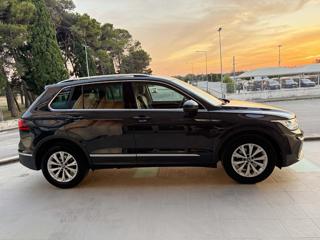 VOLKSWAGEN Tiguan usata, con Airbag Passeggero
