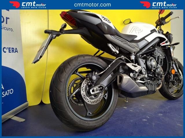 TRIUMPH Street Triple usata 8