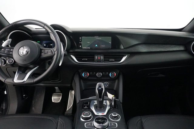 ALFA ROMEO Stelvio usata, con Cerchi in lega