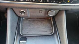 NISSAN Qashqai usata, con Climatizzatore