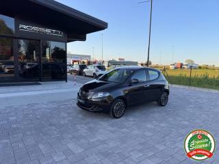 LANCIA Ypsilon usata, con Airbag