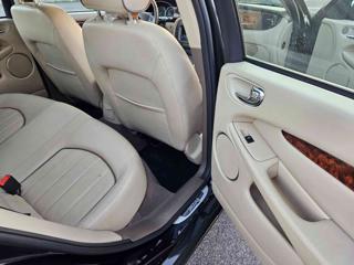 JAGUAR X-Type usata, con Cerchi in lega