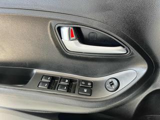 KIA Picanto usata, con Controllo automatico clima