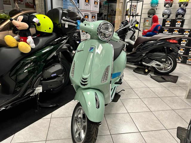 PIAGGIO Vespa 125 Primavera usata 0