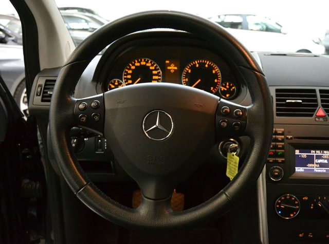 MERCEDES-BENZ A 160 usata, con Boardcomputer