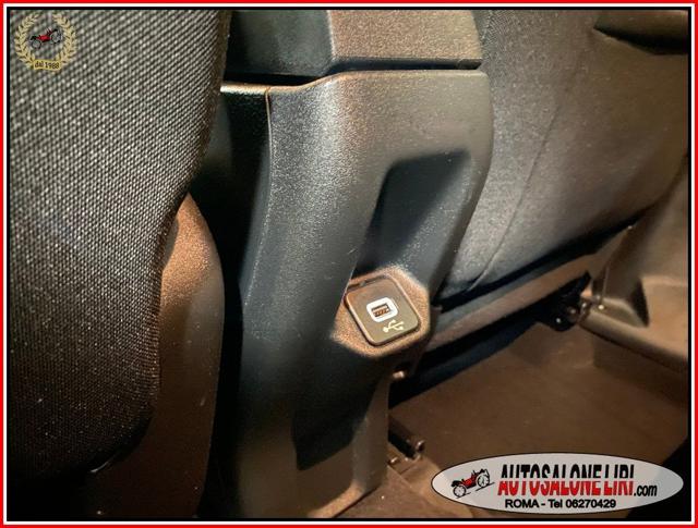 JEEP Renegade usata, con USB