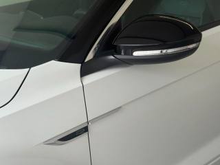 VOLKSWAGEN T-Roc usata, con Specchietti laterali elettrici