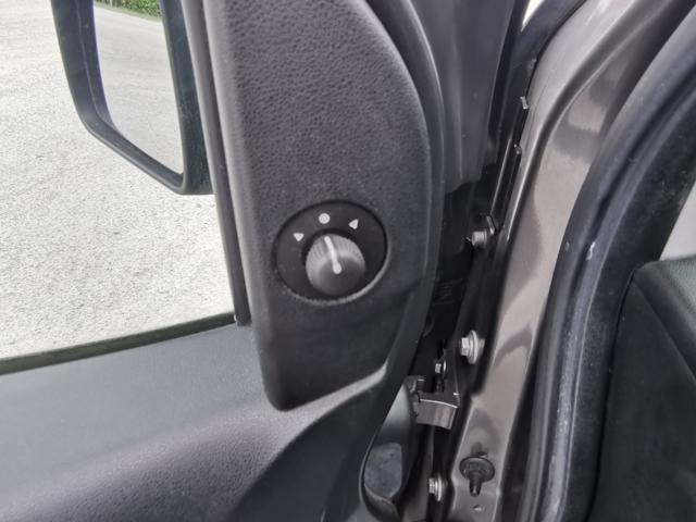 FIAT Doblo usata, con Bluetooth