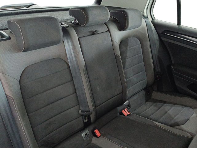 VOLKSWAGEN Golf usata, con ESP