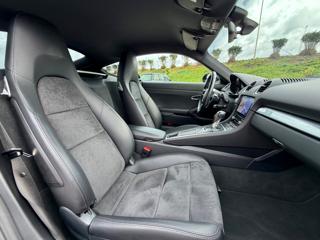 PORSCHE Cayman usata, con Touch screen