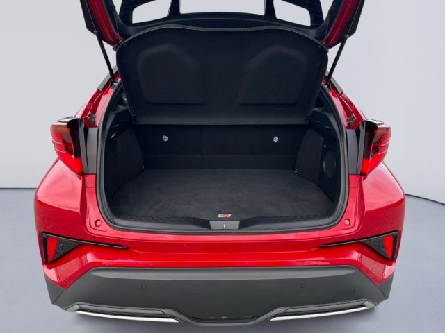 TOYOTA C-HR usata, con Vetri oscurati