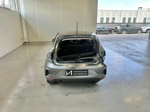 RENAULT Clio usata, con Autoradio