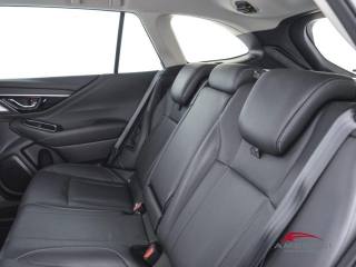 SUBARU OUTBACK usata 9