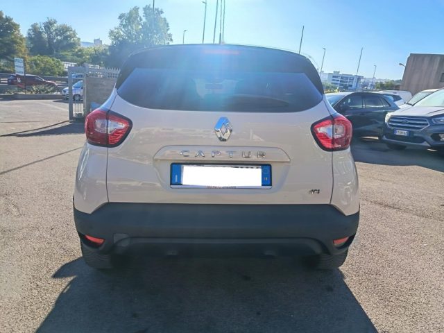 RENAULT Captur usata 7