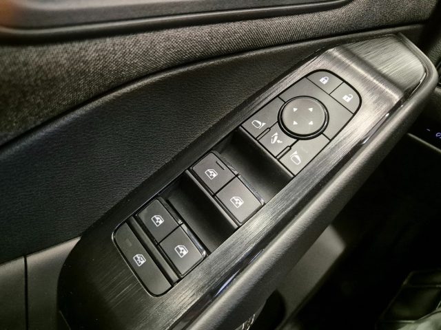 NISSAN Qashqai usata, con Bluetooth