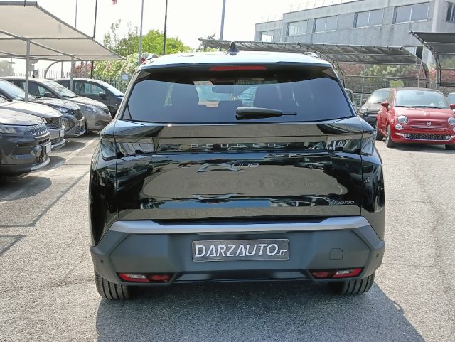 PEUGEOT 5008 usata, con Portellone posteriore elettrico