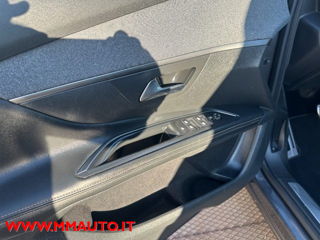 PEUGEOT 5008 usata, con Cronologia tagliandi