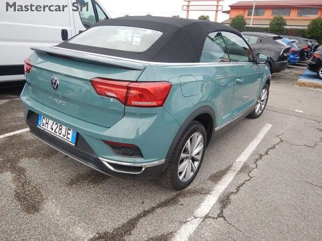 VOLKSWAGEN T-Roc usata, con Autoradio