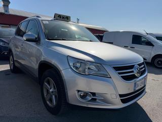 VOLKSWAGEN Tiguan usata, con Airbag