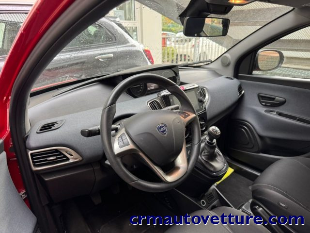 LANCIA Ypsilon usata, con ESP