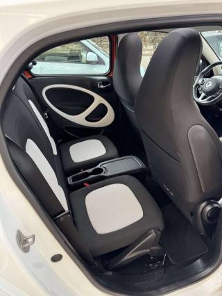 SMART ForFour usata, con Sistema di navigazione