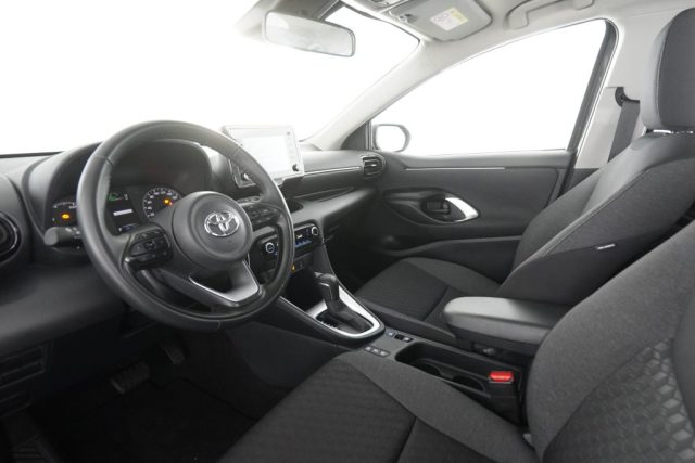 TOYOTA Yaris usata 6