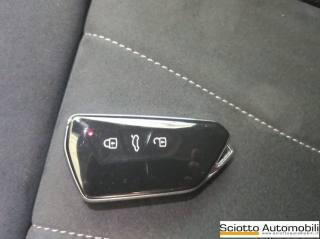 VOLKSWAGEN T-Roc usata, con Bluetooth