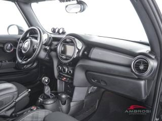 MINI Cabrio usata 11