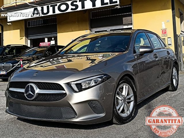 MERCEDES-BENZ A 180 usata, con Vivavoce